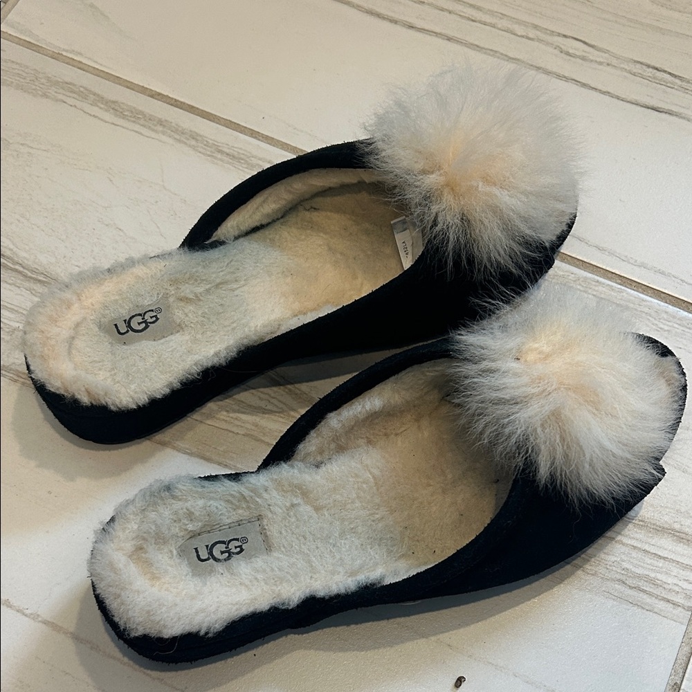 UGG Women's Black and White Fluffy Pom Pom Slippers